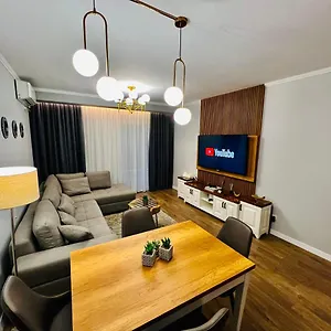 luxury-apartaments-tirana.albaniahotels.org/