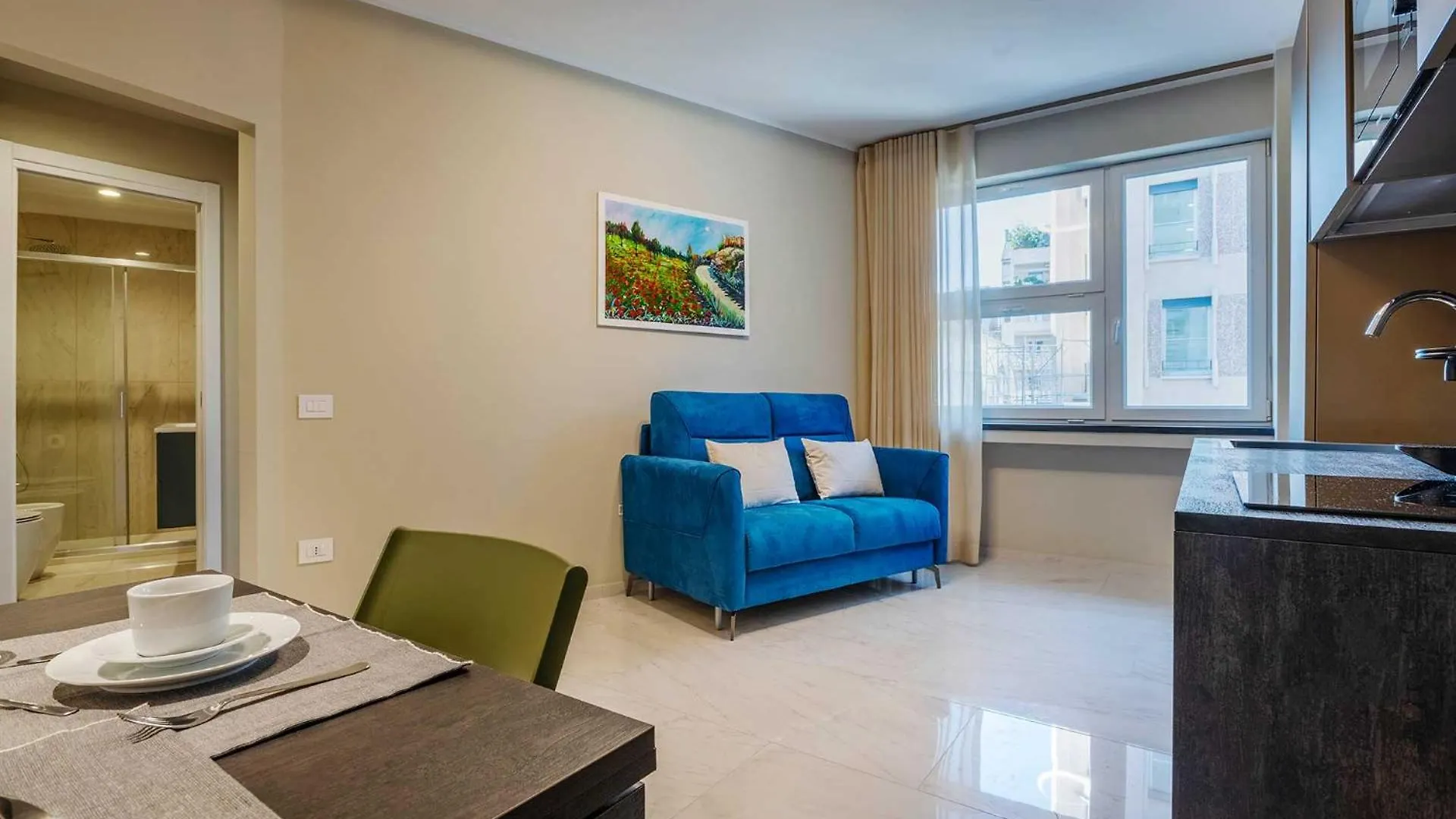 Velasca Tower Apartments Mailand