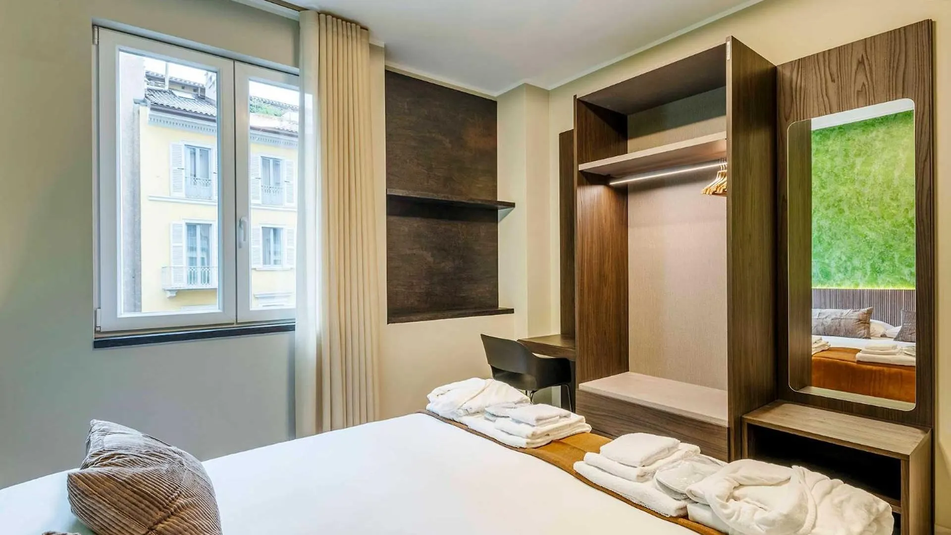 Velasca Tower Apartments Milán Itálie